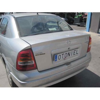 opel astra g berlina del año 1999