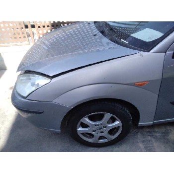 ford focus berlina (cak) del año 2004