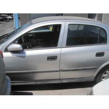 opel astra g berlina del año 1999