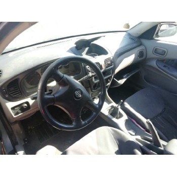nissan almera (n16/e) del año 2001