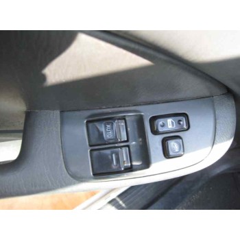 toyota corolla (e11) del año 2000