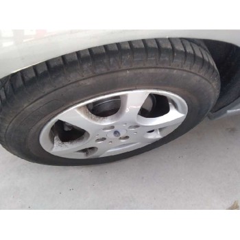 ford focus berlina (cak) del año 2004