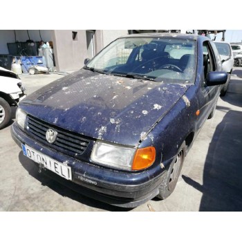 volkswagen polo berlina (6n1) del año 1998
