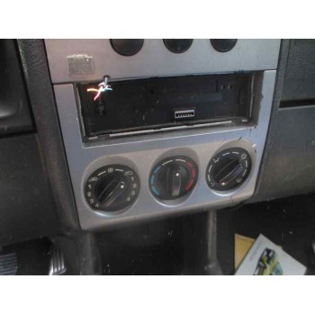 peugeot partner (s2) del año 2004