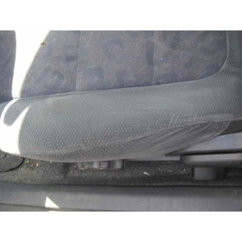 toyota corolla (e11) del año 2000