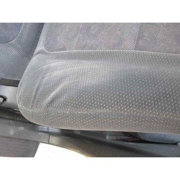 toyota corolla (e11) del año 2000