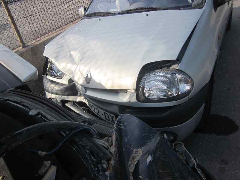 RENAULT CLIO II FASE I (B/CBO)