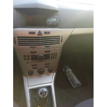 opel astra h berlina del año 2007