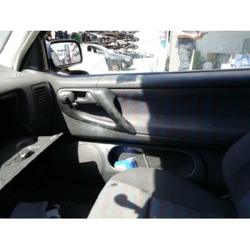 volkswagen polo berlina (6n1) del año 1998