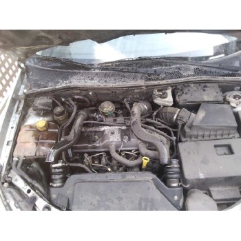 ford focus berlina (cak) del año 2004