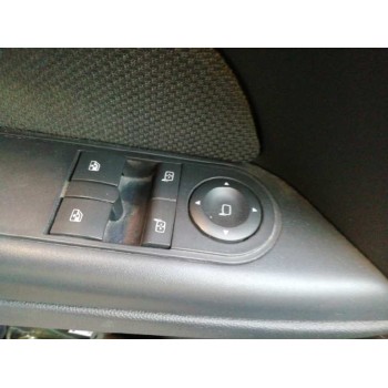 opel astra h berlina del año 2007