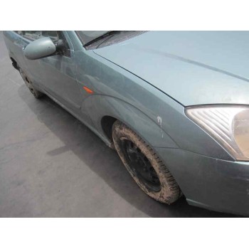 ford focus berlina (cak) del año 2000