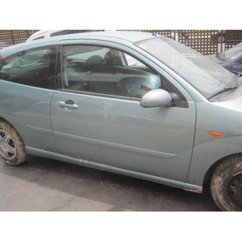 ford focus berlina (cak) del año 2000