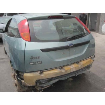 ford focus berlina (cak) del año 2000