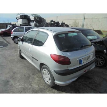 peugeot 206 berlina del año 2003