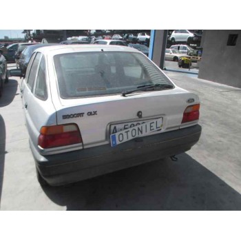ford escort berlina del año 1991