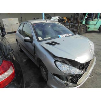 peugeot 206 berlina del año 2003