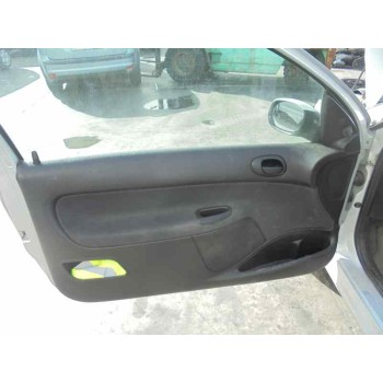 peugeot 206 berlina del año 2003