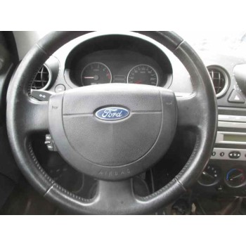 ford fiesta (cbk) del año 2004