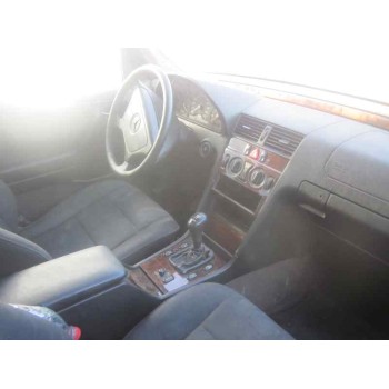 mercedes-benz clase c (w202) berlina del año 1995