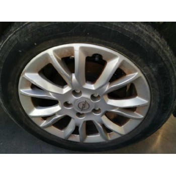 opel astra gtc del año 2009