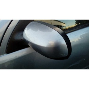 opel corsa c del año 2004