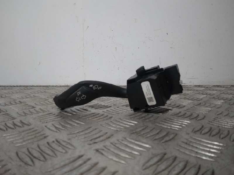 Recambio de mando luces para ford focus lim. trend + referencia OEM IAM AV6T13335AE VOLANTE 