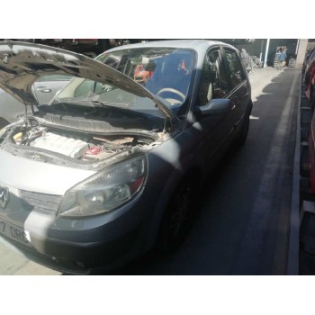 renault scenic ii del año 2005