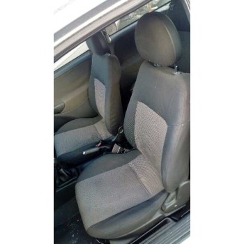 opel corsa c del año 2004