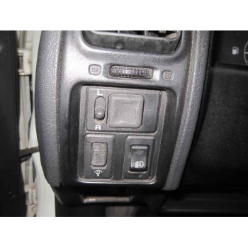 nissan primera berl./familiar (p10/w10) del año 1996