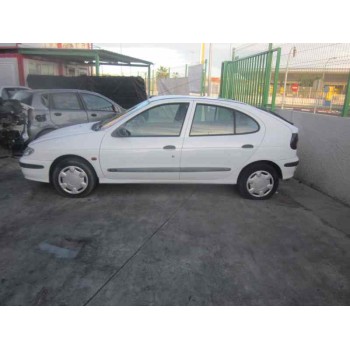 renault megane i berlina hatchback (ba0) del año 1996
