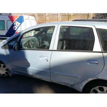 mitsubishi colt berlina 5 (z30a) del año 2005