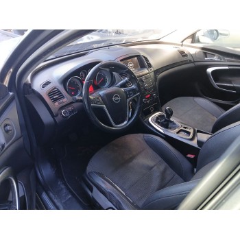 opel insignia a sedán (g09) del año 2012