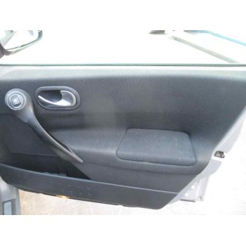 renault megane ii classic berlina del año 2004