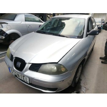 seat ibiza (6l1) del año 2002