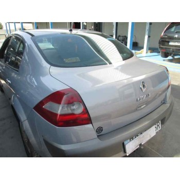 renault megane ii classic berlina del año 2004