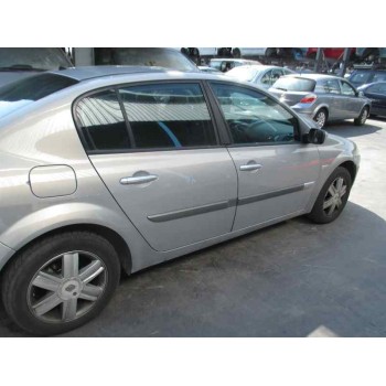 renault megane ii classic berlina del año 2004