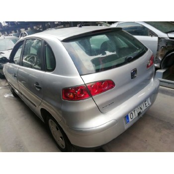 seat ibiza (6l1) del año 2002
