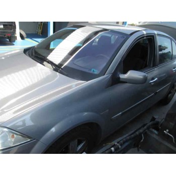 renault megane ii classic berlina del año 2004