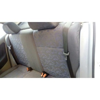 skoda octavia berlina (1u2) del año 2000