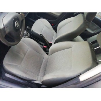 seat ibiza (6l1) del año 2002