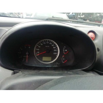 nissan almera tino (v10m) del año 2004
