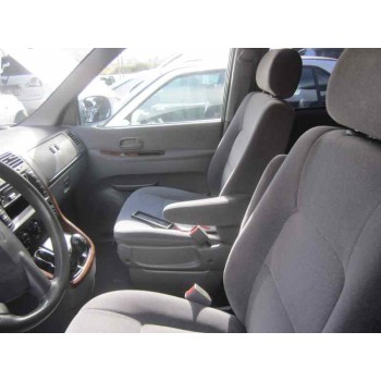 kia carnival ii del año 2002