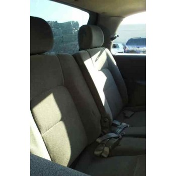 kia carnival ii del año 2002