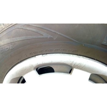 skoda octavia berlina (1u2) del año 2000