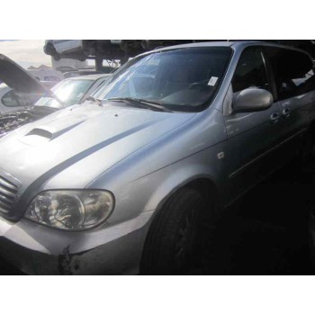 kia carnival ii del año 2002