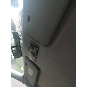 nissan almera tino (v10m) del año 2004