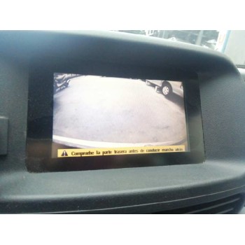 nissan almera tino (v10m) del año 2004