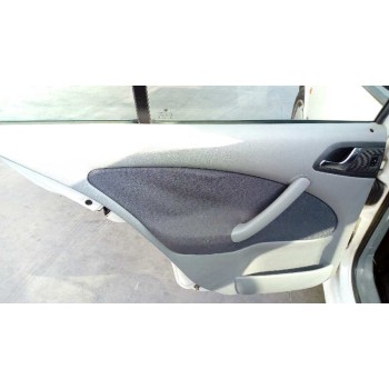 skoda octavia berlina (1u2) del año 2000