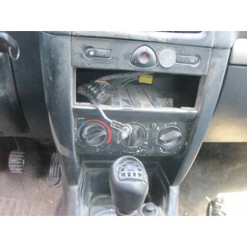 renault clio ii fase ii (b/cb0) del año 2005